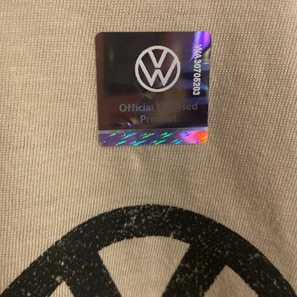 Volkswagen Bus Shirt - Picture 5 of 6